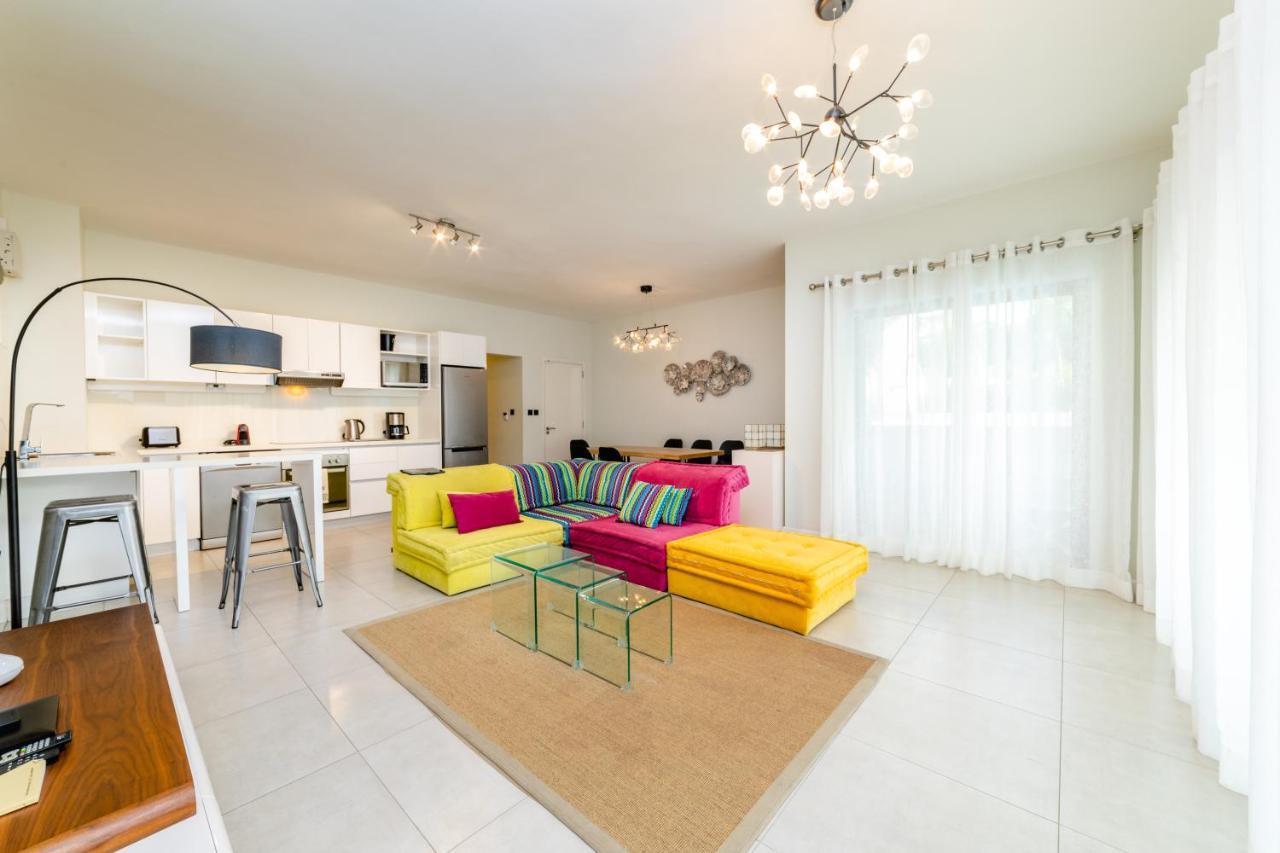Beachcove Apt No 1 Pereybere Beach Exteriér fotografie