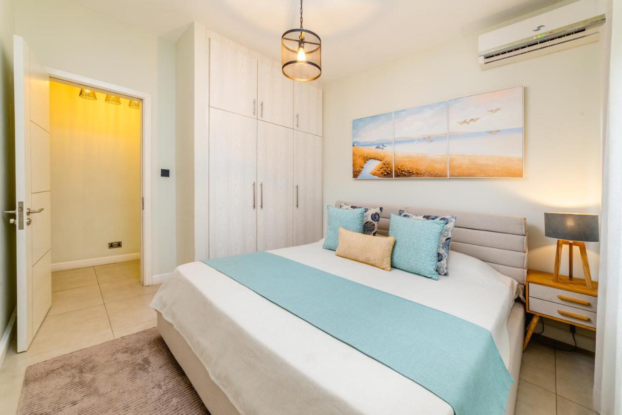 Beachcove Apt No 1 Pereybere Beach Exteriér fotografie