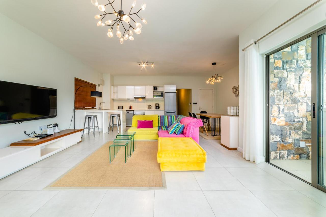 Beachcove Apt No 1 Pereybere Beach Exteriér fotografie